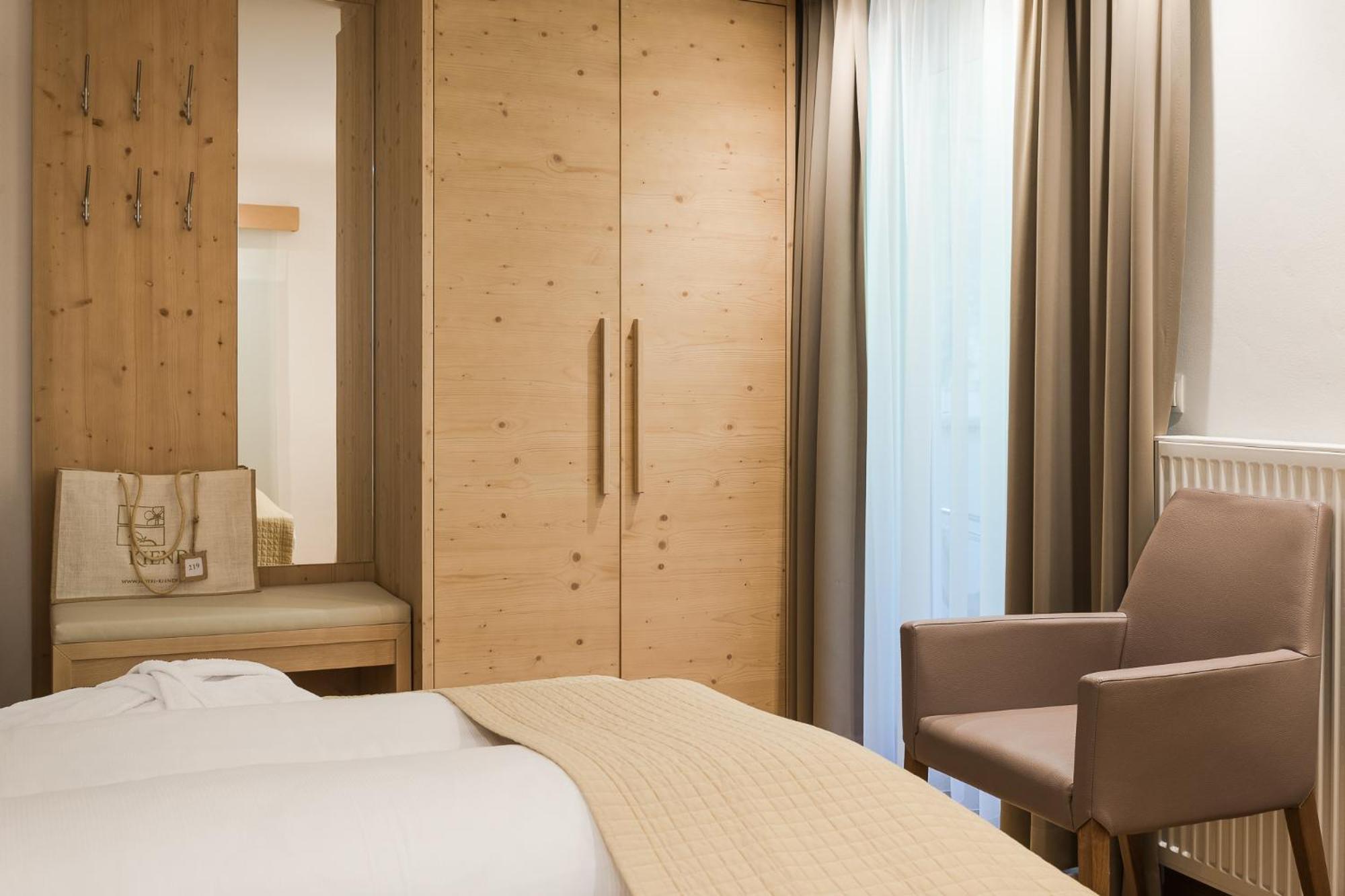 Hotel Kiendl Schenna Værelse billede