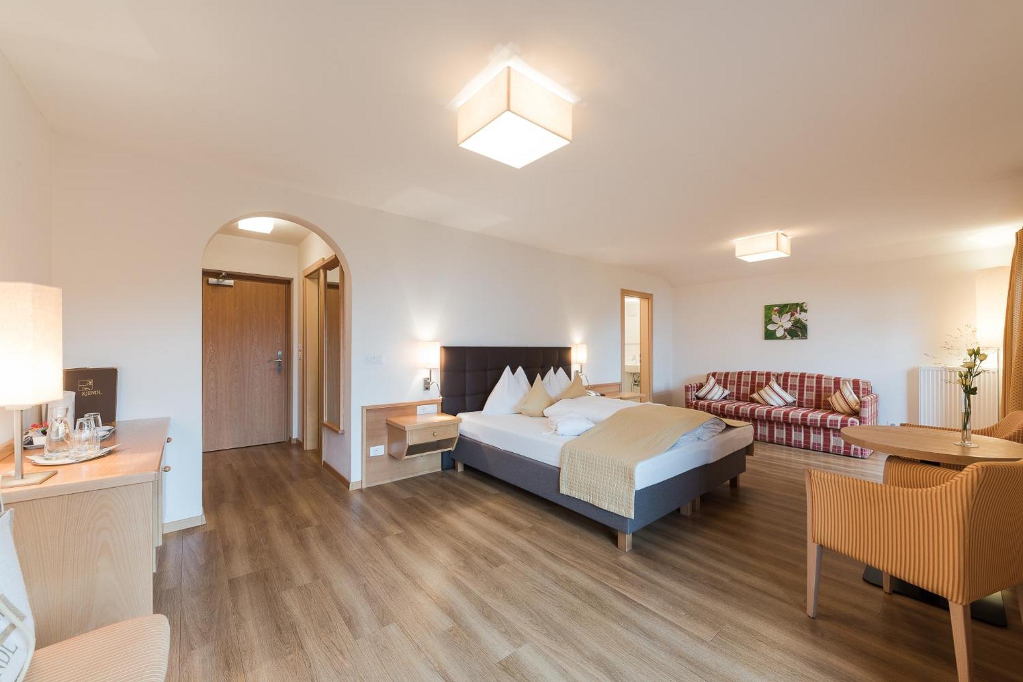 Hotel Kiendl Schenna Værelse billede