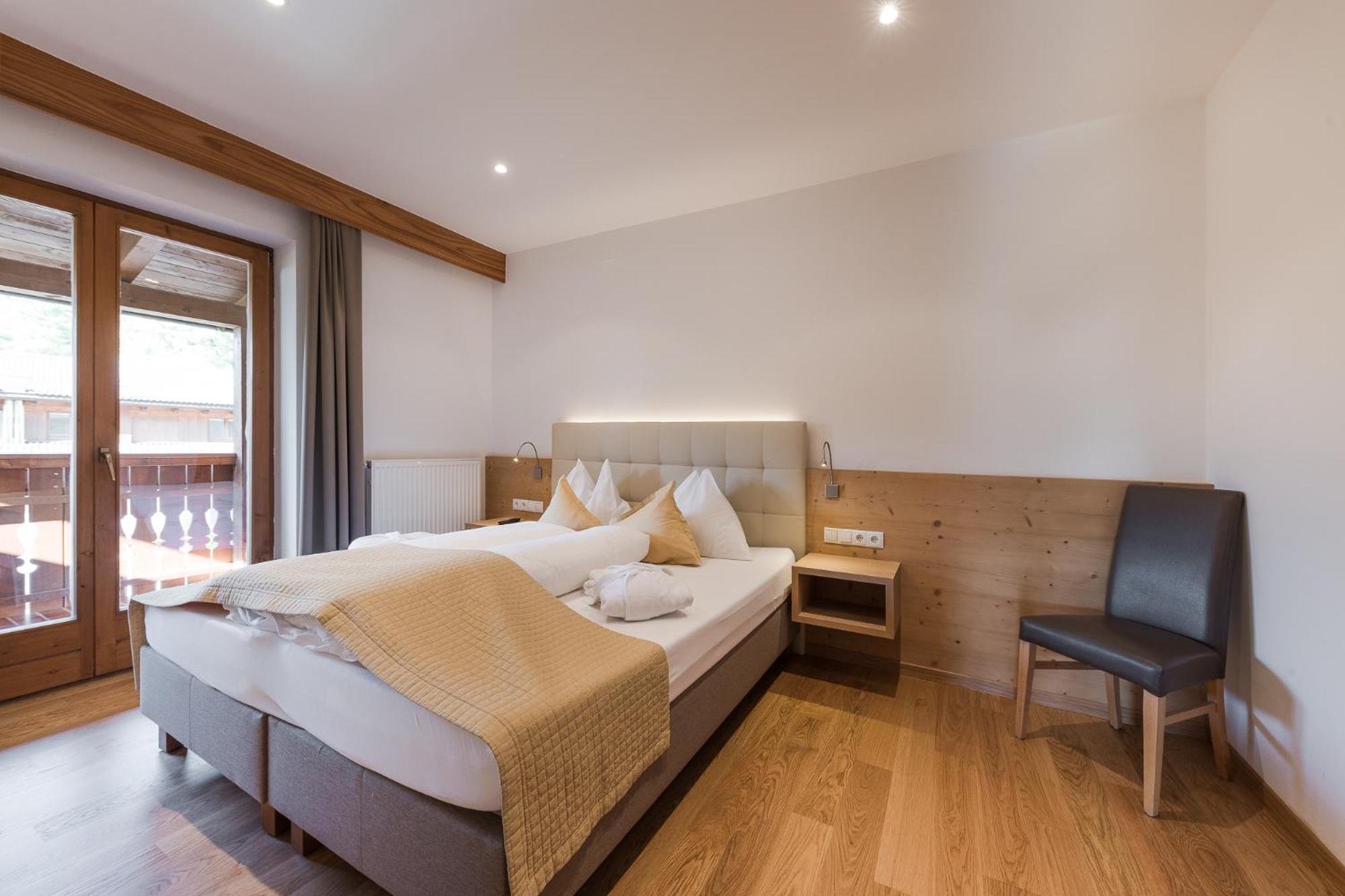Hotel Kiendl Schenna Værelse billede