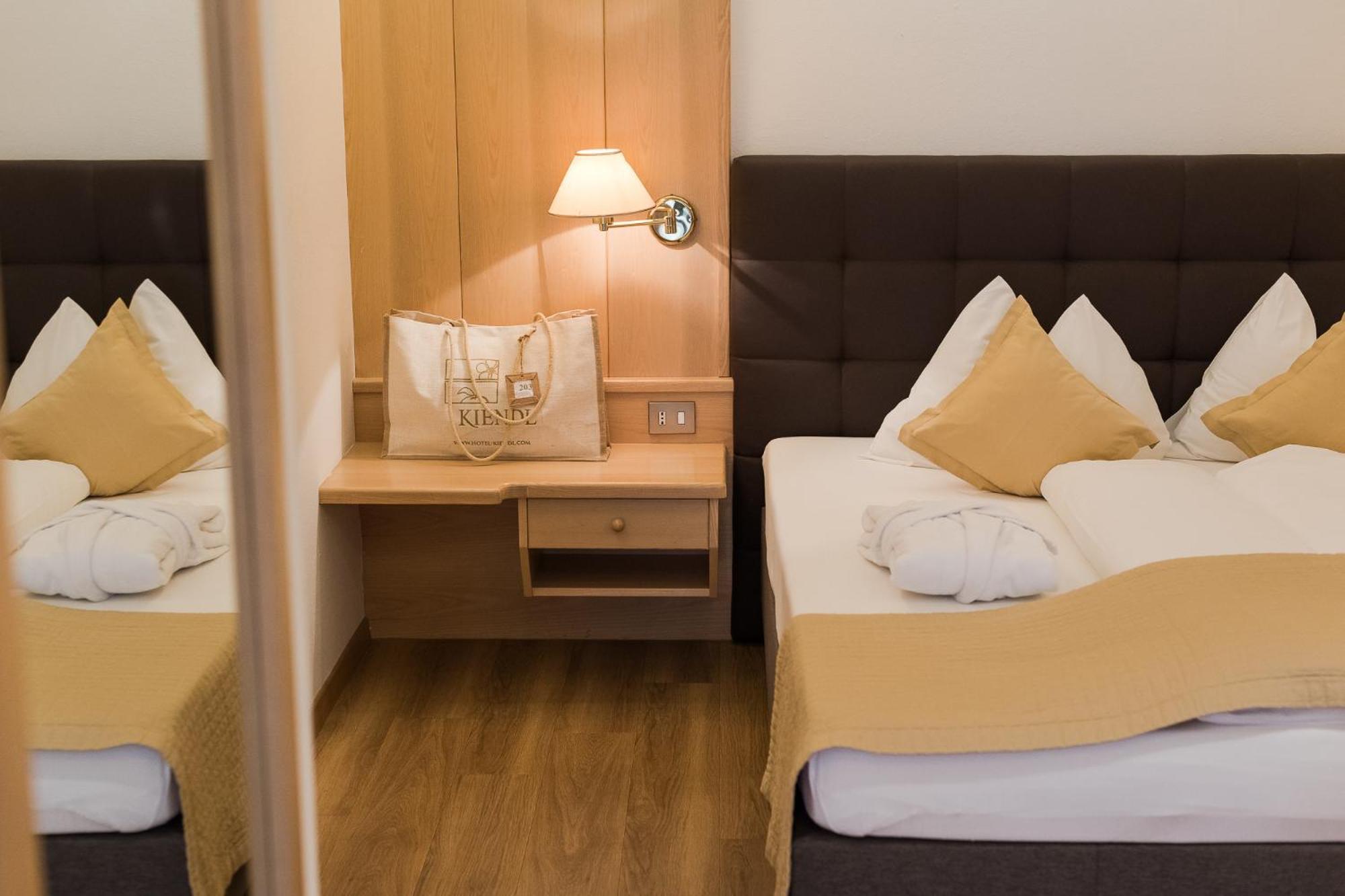 Hotel Kiendl Schenna Værelse billede
